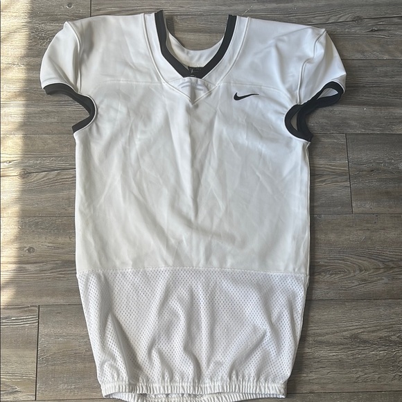 Nike Other - Nike White and Black Sports Jersey